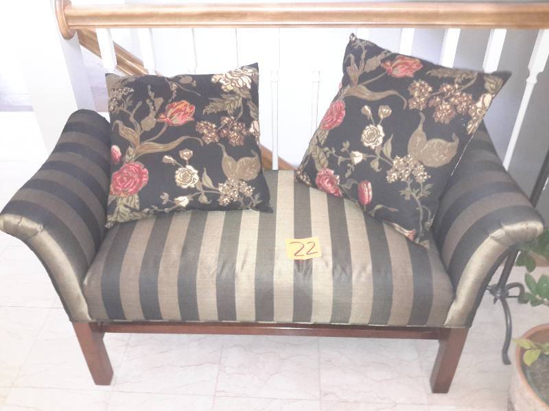 Nice upholstered entry way bench with pillows as pictured