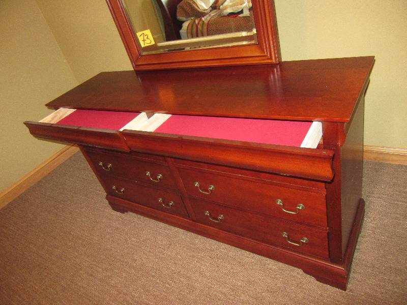Very nice Bureau with mirror.. Redwood stained