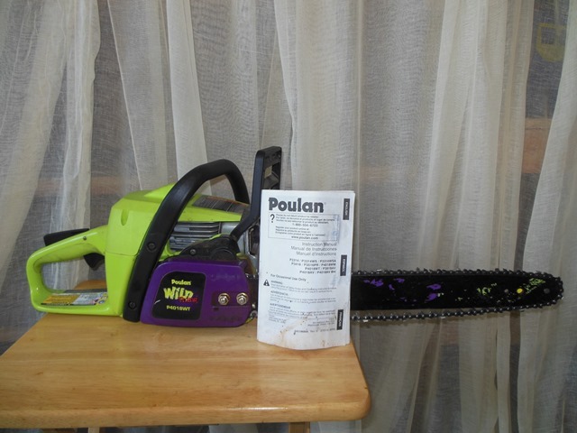 lot 23 image: Poulan Wild Thing 18 Chainsaw