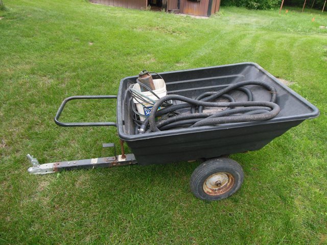lot 46 image: Black Lawn Cart with Contents