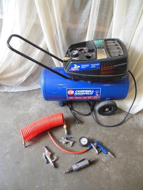lot 45 image: Campbell Hausfeld 2HP Air Compressor