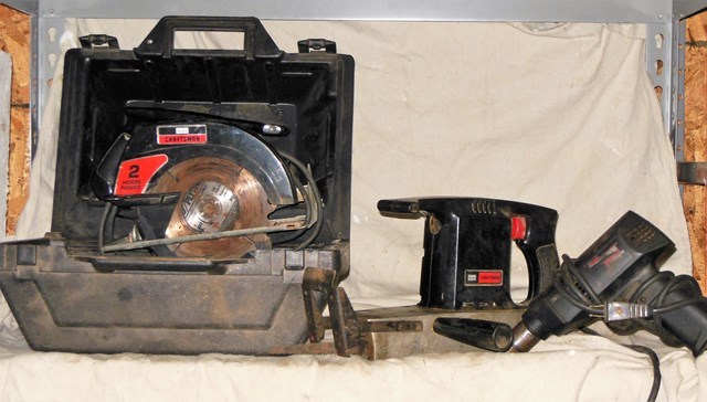 lot 41 image: Sears Craftsman Electric Circular Saw, Recipro Saw, and Drill