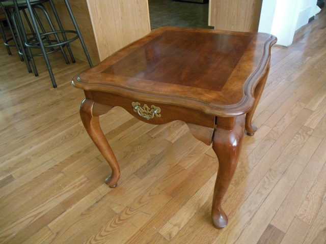 lot 66 image: End Table  Coffee Table with Drawer