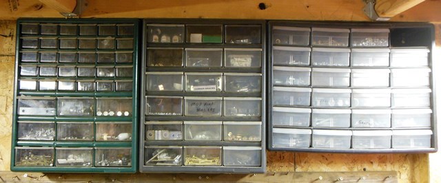 lot 87 image: 3 Hardware Organization Units and Contents