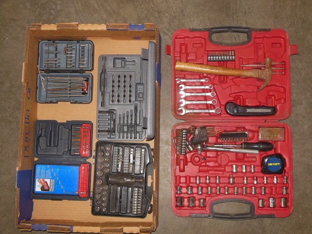 lot 175 image: Assorted Tools and Drill Bits