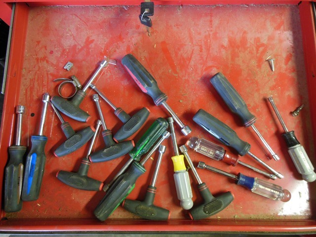 lot 265 image: Assorted Nut Drivers
