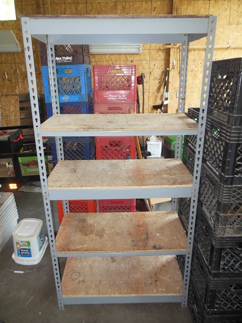 lot 267 image: Shelving Unit