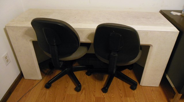 lot 326 image: Heavy Low work station with 2 adjustable office chairs