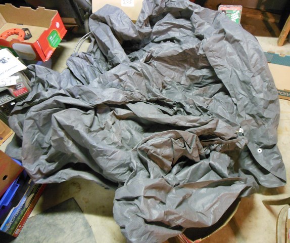 lot 322 image: Car Cover