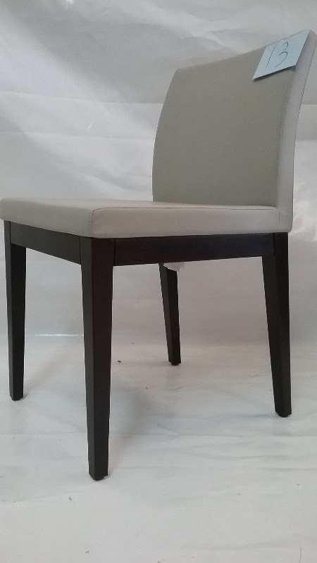 lot 13 image: Grey Leather Accent Dining