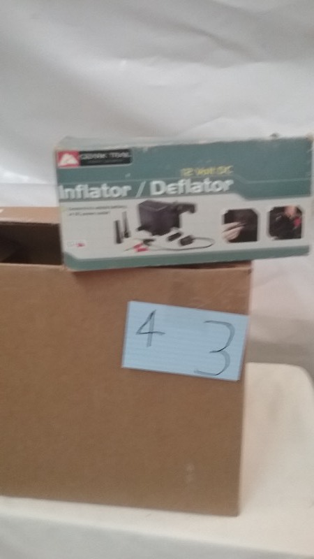 lot 43 image: Air Mattress with built in pump and 12volt inflator and deflator pump