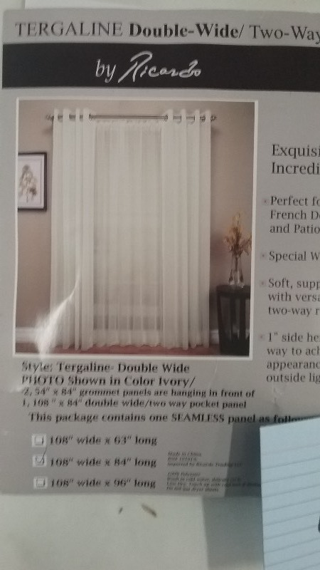 lot 63 image: Two Way Pocket Curtain