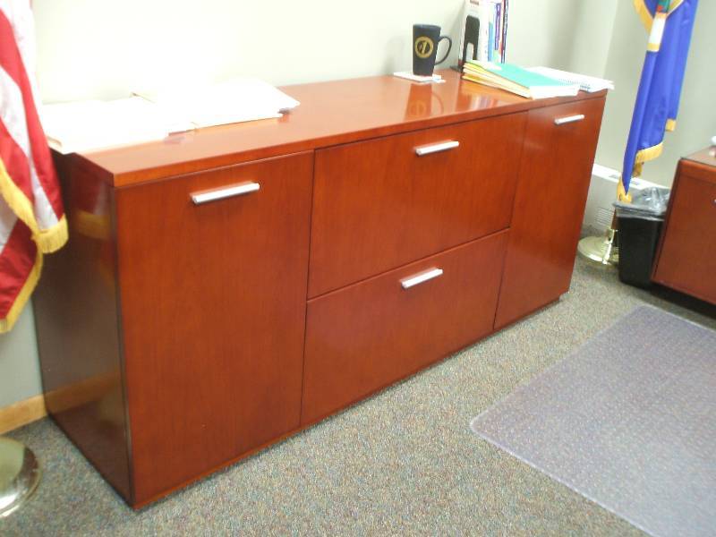 EXECUTIVE CREDENZA