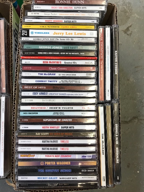 lot 266 image: LOTS OF CDS
