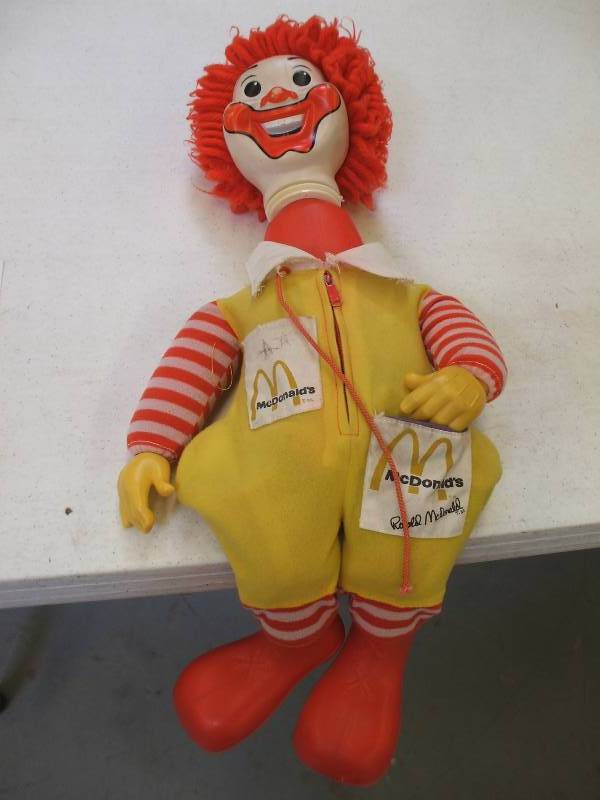 lot 233 image: BUBBLE BLOWING RONALD MC DONALD