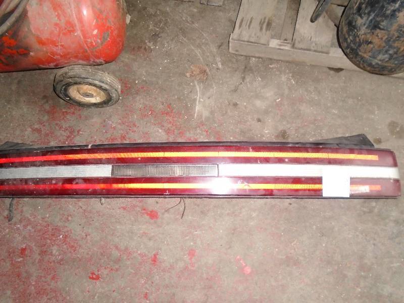 Tail light