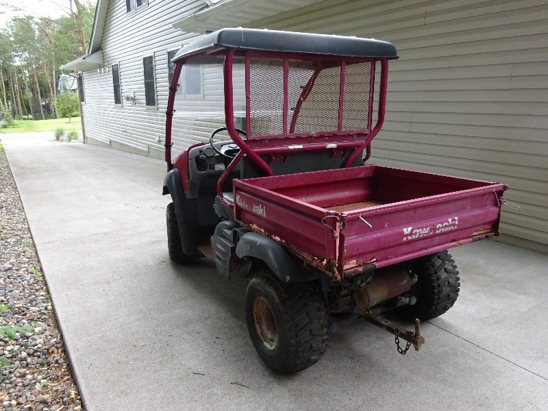 lot 1 image: 2006 Kawasaki Mule