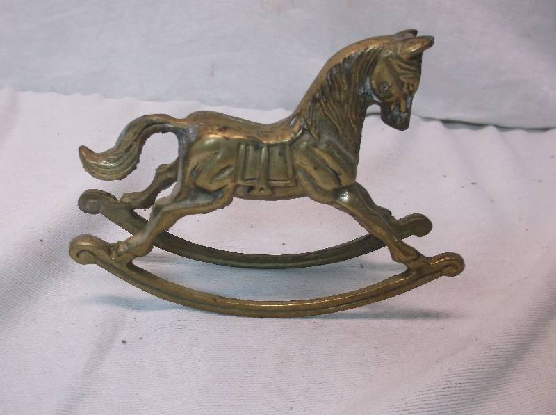 lot 2 image: Vintage