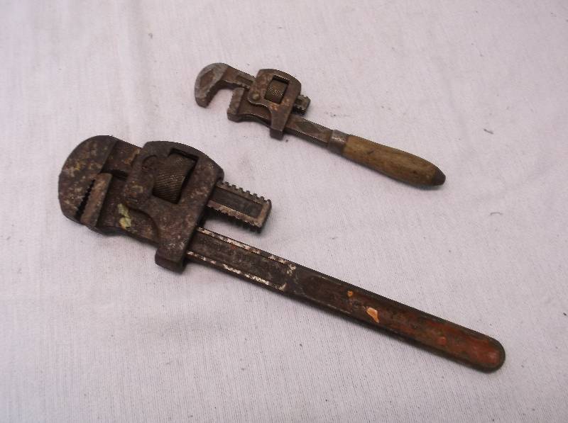 lot 51 image: Vintage