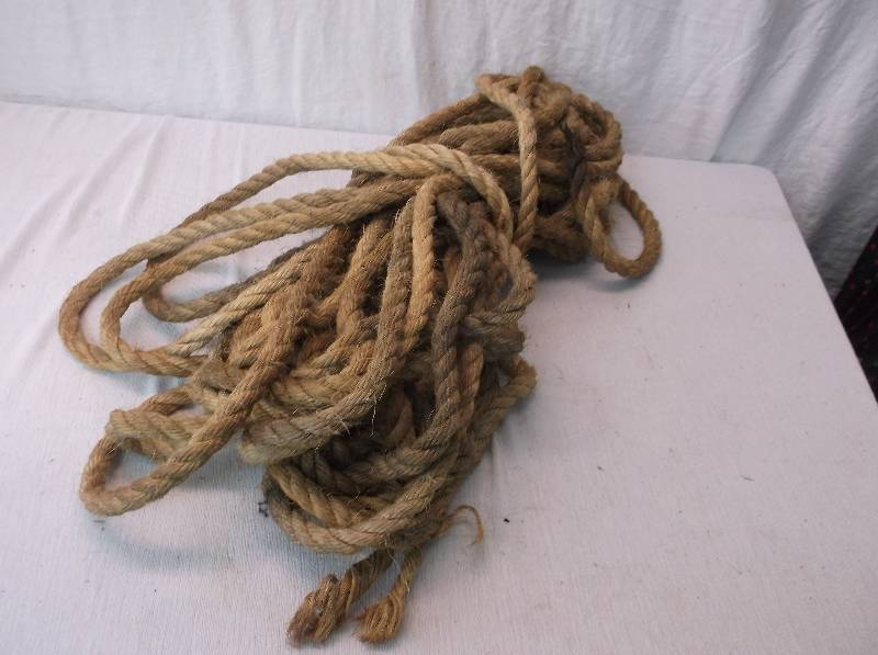 lot 99 image: Rope