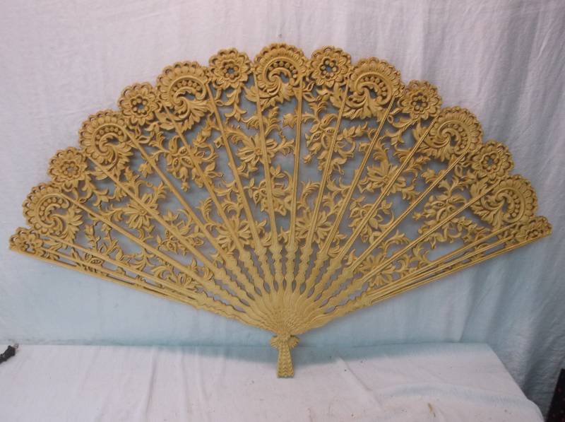lot 117 image: Wall Hanging