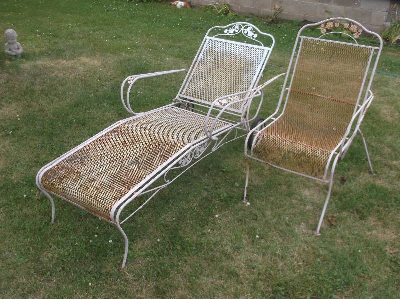 lot 125 image: Vintage