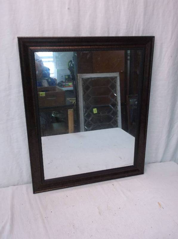 lot 128 image: Wall Mirror