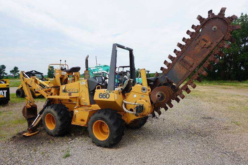 Case 660 Chain Trencher With D125 Back Hoe Attachment