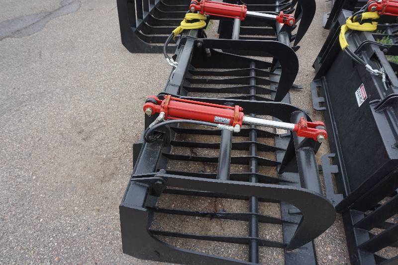 Universal Mount Bobcat Skid Loader Skid Steer 72 Double Rock Grapple Bucket