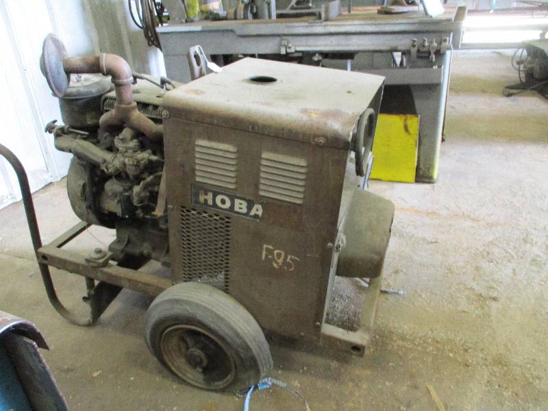 lot 6 image: Hobart Portable Arc Welder