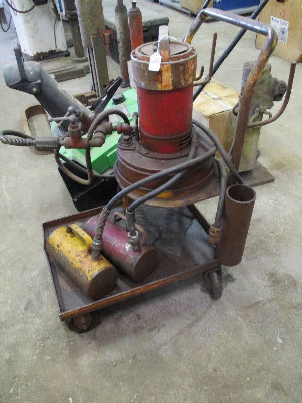 lot 20 image: Electric Hydraulic Jack
