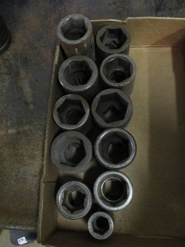 lot 39 image: 1  drivesockets