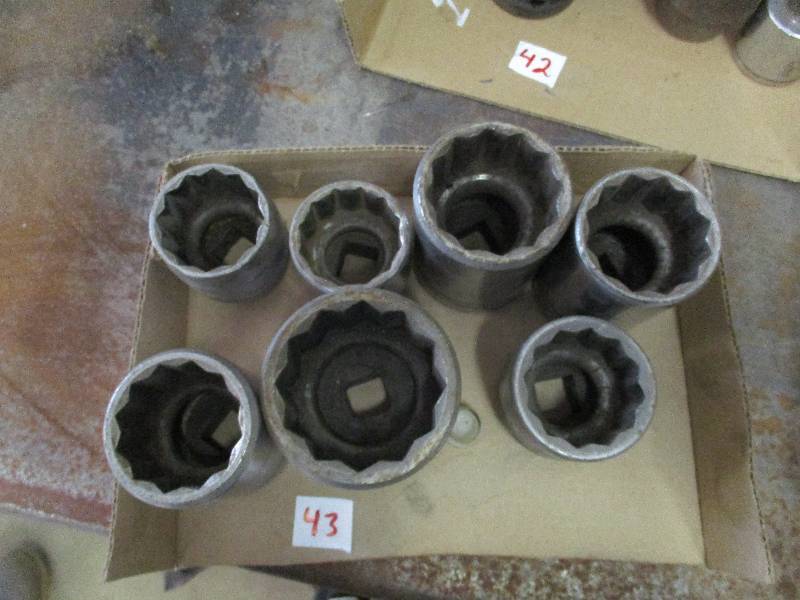 lot 43 image: Proto sockets