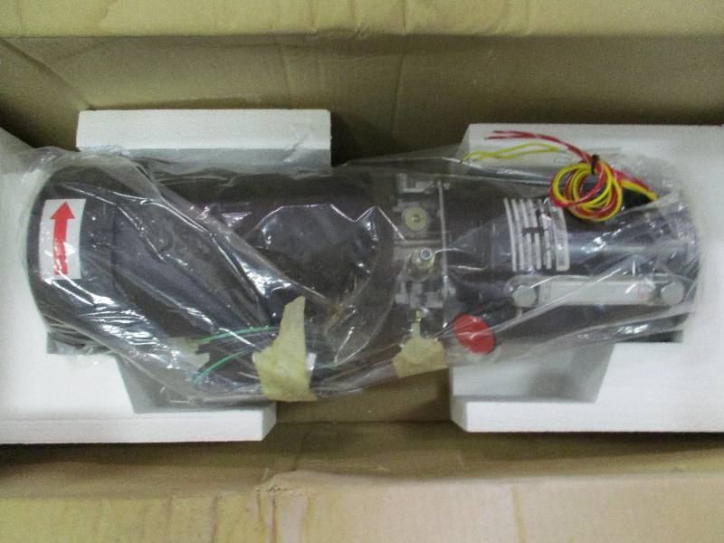 lot 71 image: Sunsource Hydraulic Pump