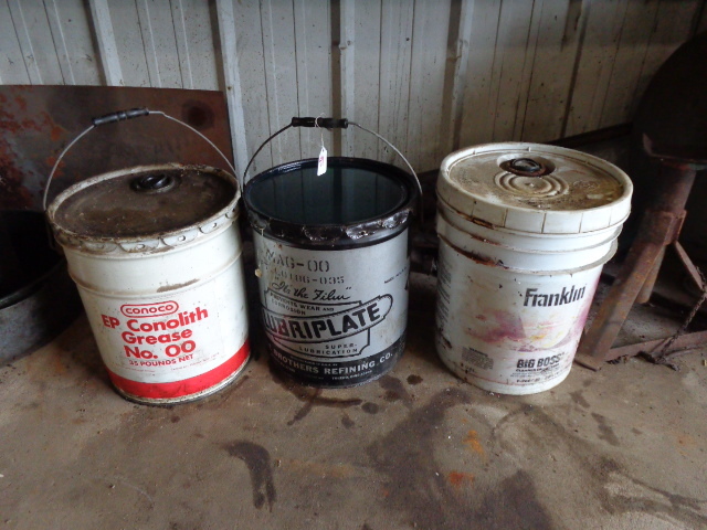 lot 91 image: Grease, Lubricant and Degreaser