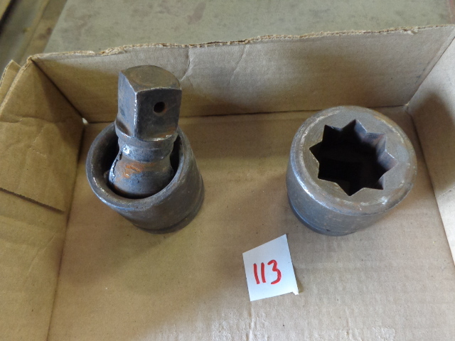 lot 113 image: Snap-on swivel