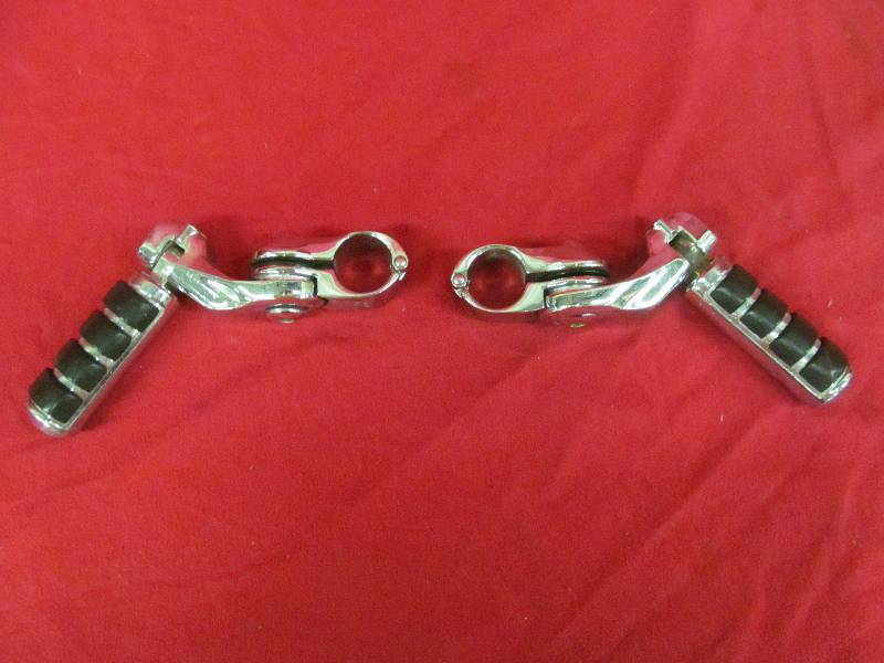 foot pegs