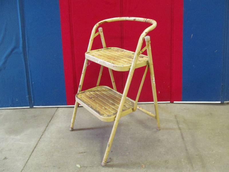stool
