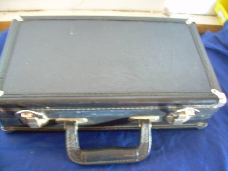 VINTAGE CLARONET AND CASE