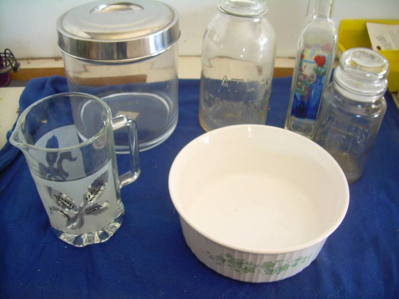COLLECTIBLE GLASSWEAR