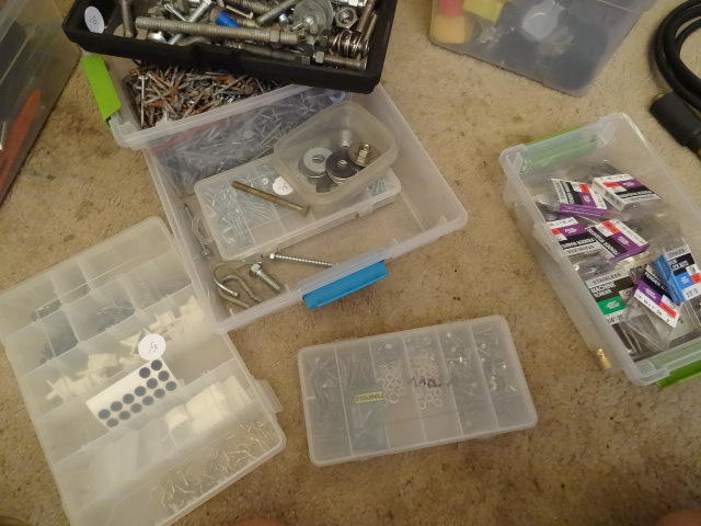 lot 63 image: Bin Of Misc Hardware
