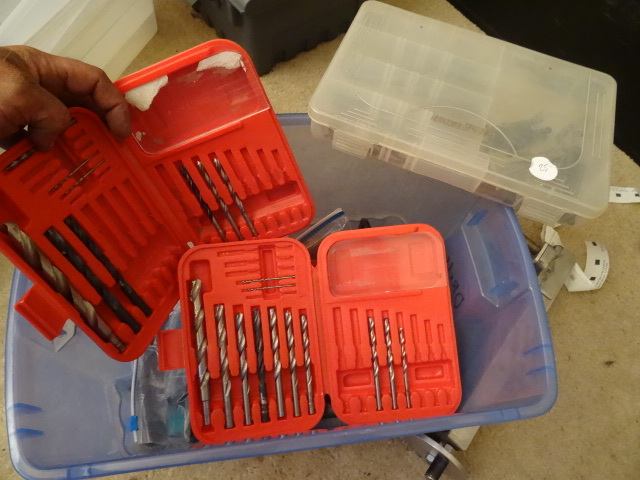 lot 68 image: Bin Of Misc Drill Bits and Driver Bits