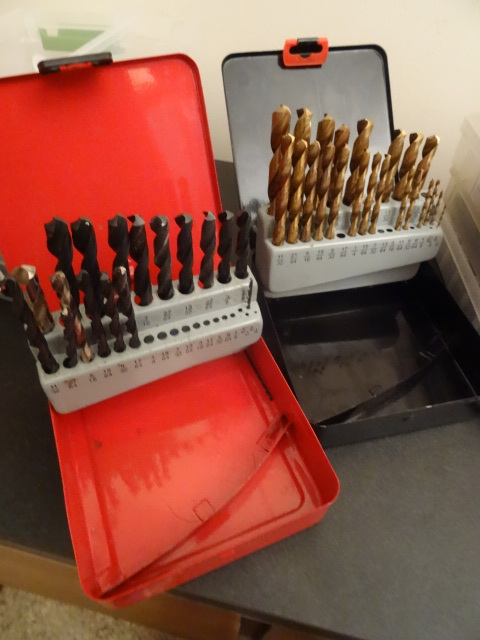 lot 106 image: 2 Drill Bits Sets