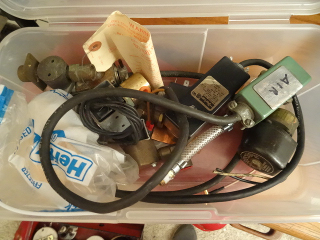 lot 112 image: Misc Welding Parts