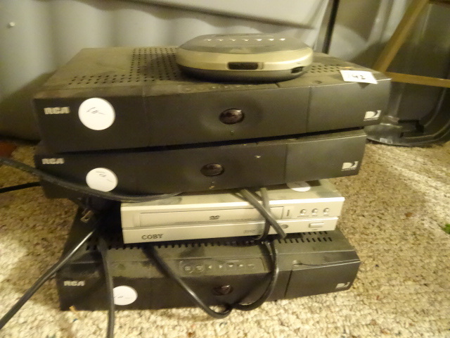 lot 142 image: 3 RCA Direct TV Boxes,