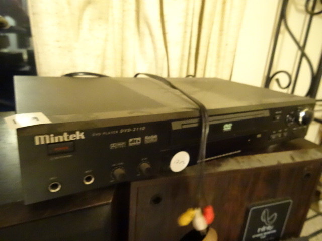 lot 149 image: Mintek DVD Player. DVD-2110