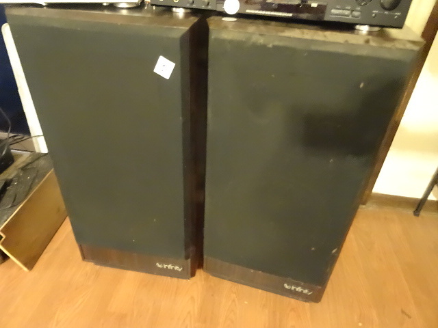lot 151 image: 2 Infinity Stereo Speakers,
