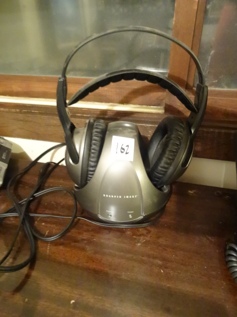 lot 162 image: Sharper Image Wireless Stereo Head Phones