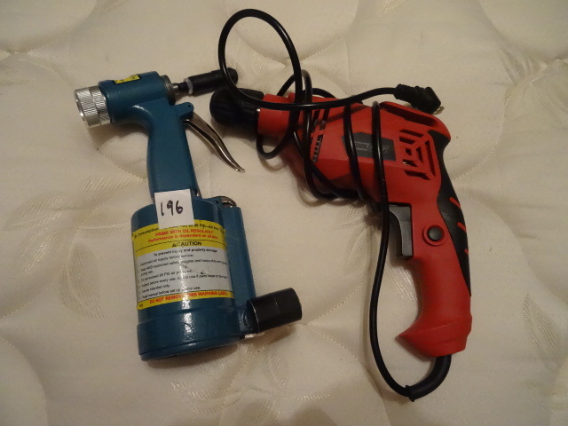 lot 196 image: Air Riveter 38 Tool Shop Drill