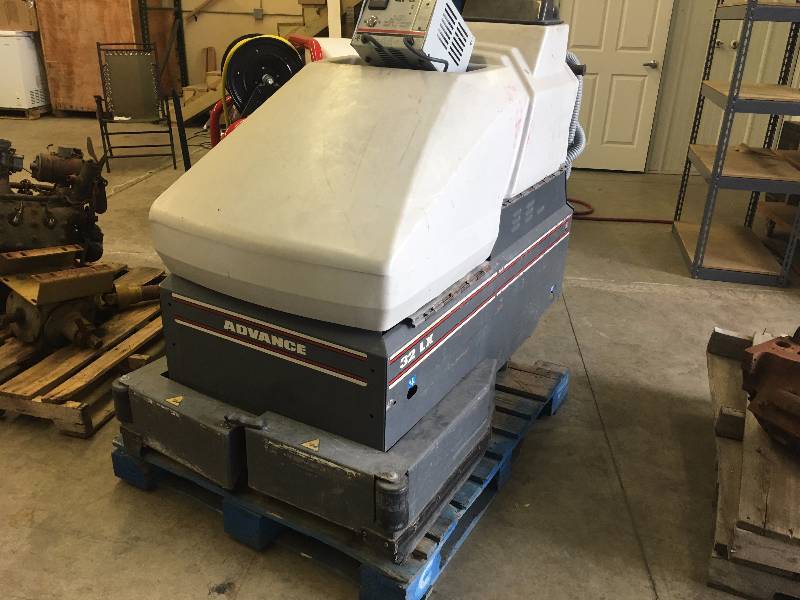 lot 14 image: Advance Floor Scrubber